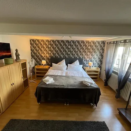 Haus Bella Altendiez Eksteriør billede